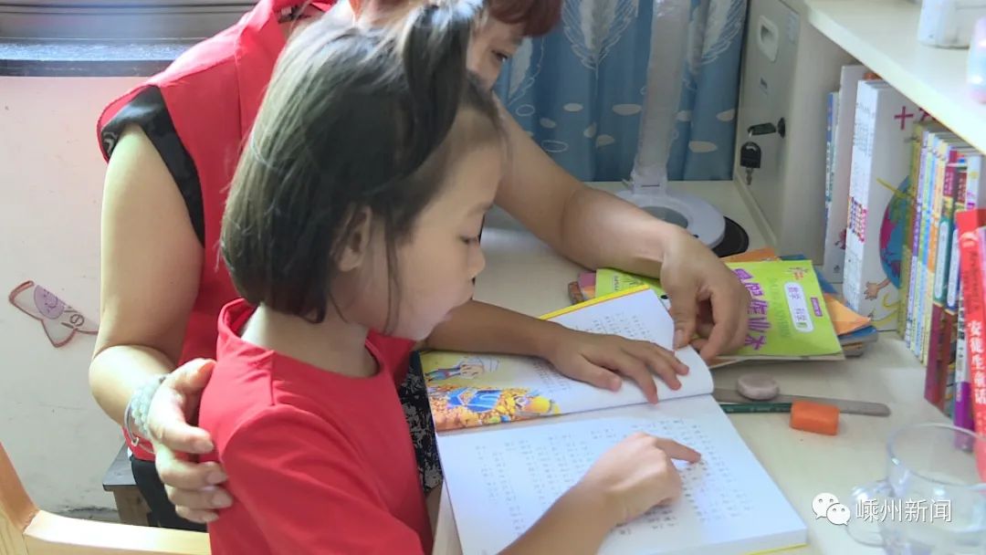 免费送桌子椅子,免费送电脑椅