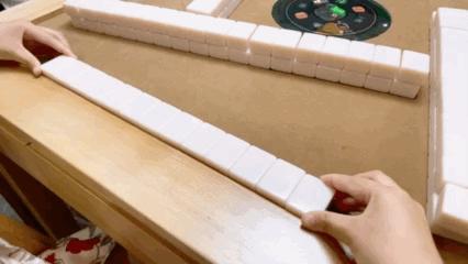 鍚冨湪鍢夊叴,鍚冨湪鍢夊叴缇庨鐗规儬涓撳満