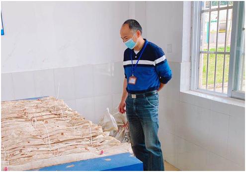 致敬八一的红与绿,致敬八一从橄榄绿到警营蓝