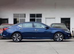 超值！住南宁高端酒店还送“光影节”门票，快来看看!