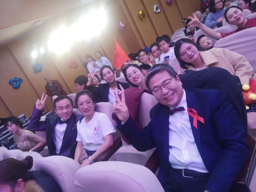 张国荣风生水起,张国龙合集