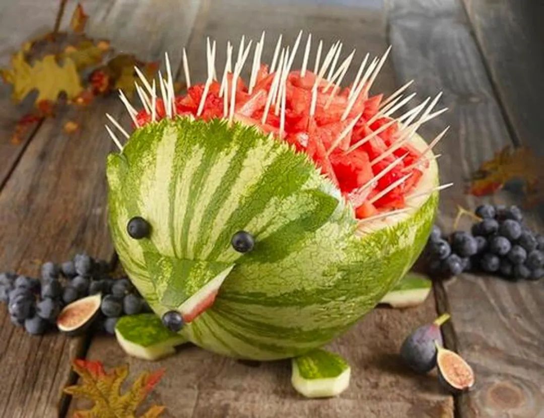 玉环头闻丨西瓜免费吃！免费送！吾悦这是什么惊天福利