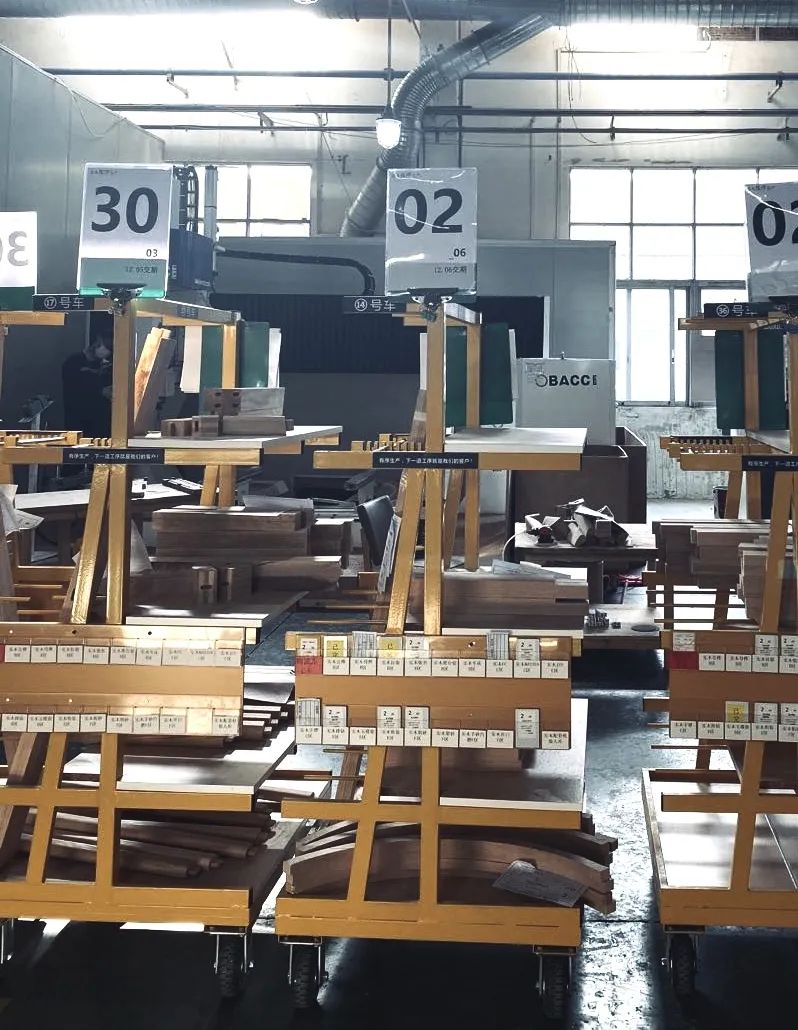 让家具的陪伴慢下来，追上这个速朽时代