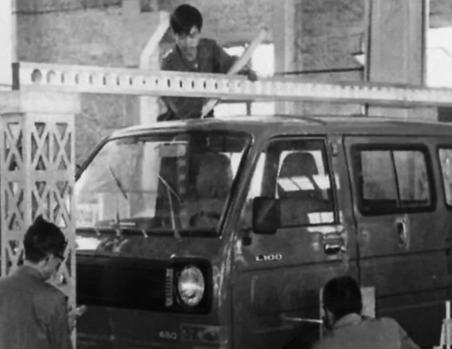 柳州饭店银柳月饼宣传单矢量图,柳州银柳食品有限公司银柳月饼