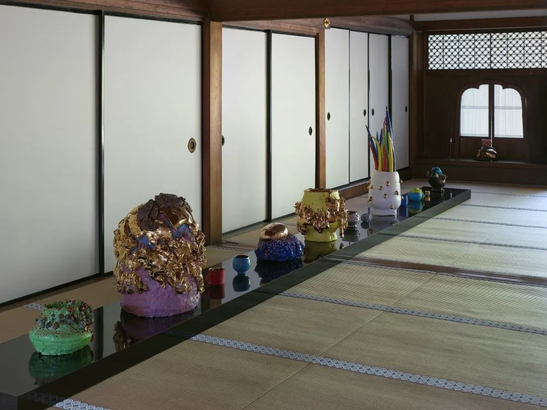 桑田卓郎：一只日式茶碗的爆裂与重构