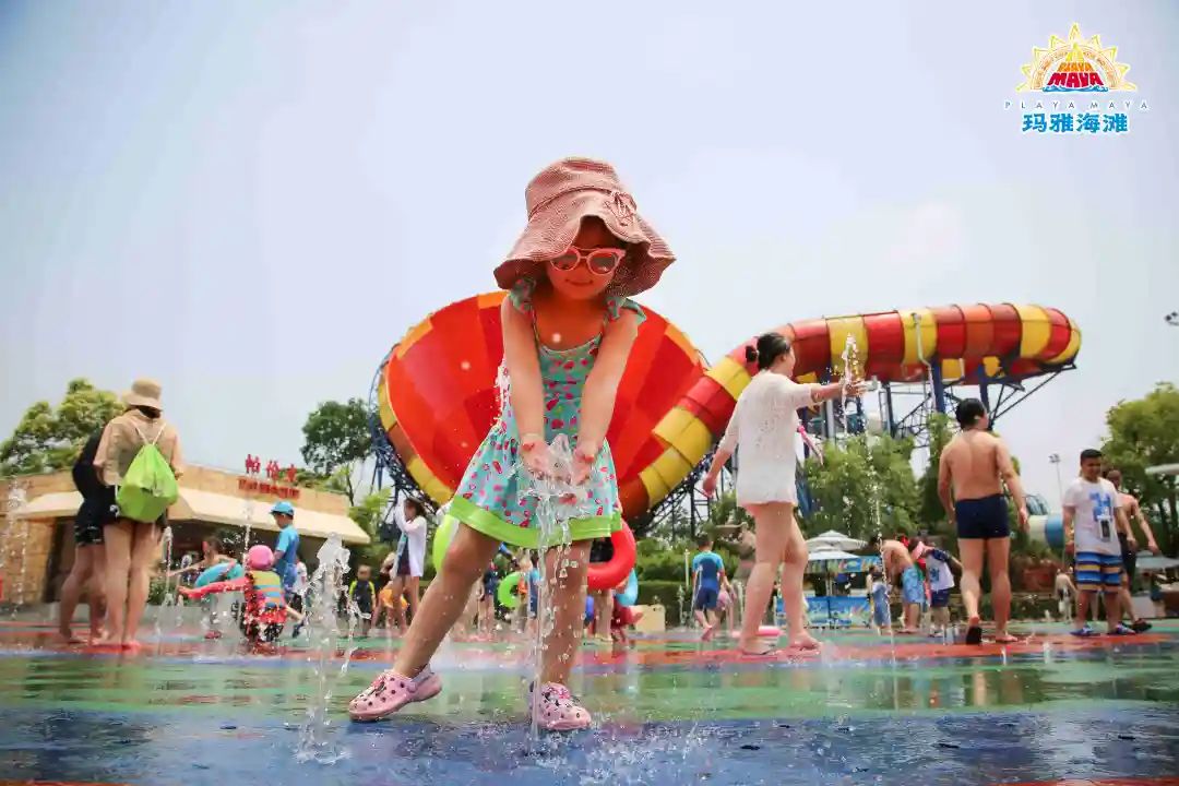 成都欢乐谷教师节家属优惠,武汉欢乐谷医务人员可以带家属吗