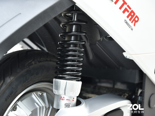 雅迪电动车冠能m9测评,雅迪冠能m8深度评测