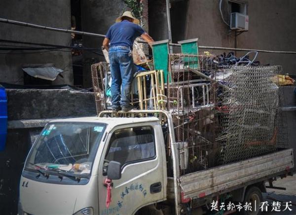 家里应该扔掉的东西怎么处理,家里的废旧物品怎么处理掉