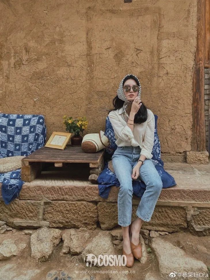 郑秀妍衬衫搭配,郑秀妍2022春夏穿搭