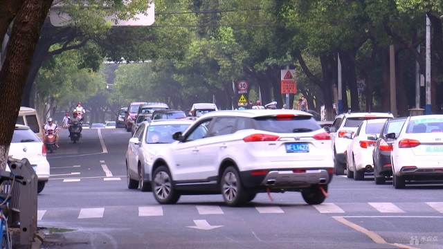 嘉兴网约车逐步恢复运营,网约车入市风险预警城市