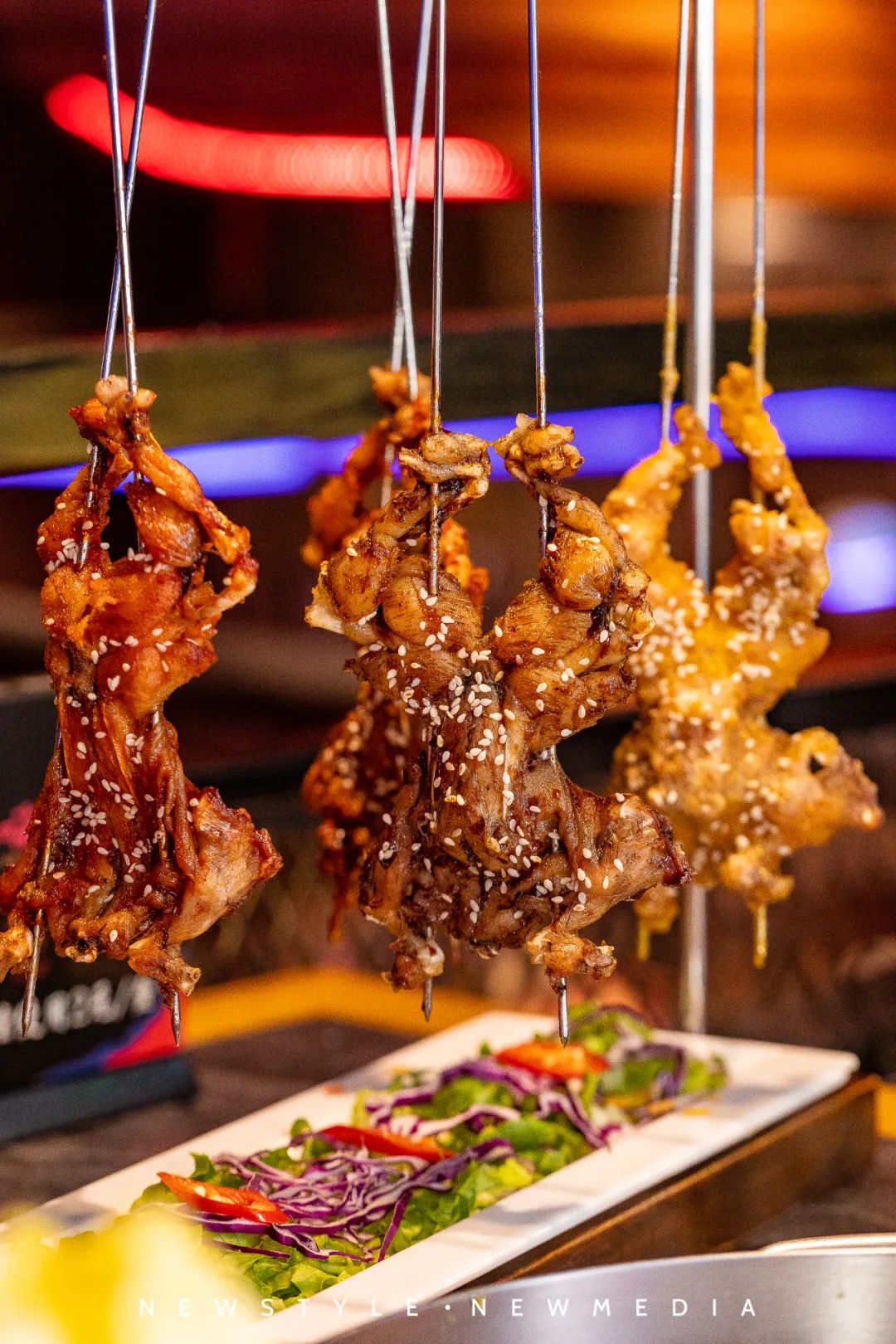 搞大事!这个购物中心用一张卡就能吃遍