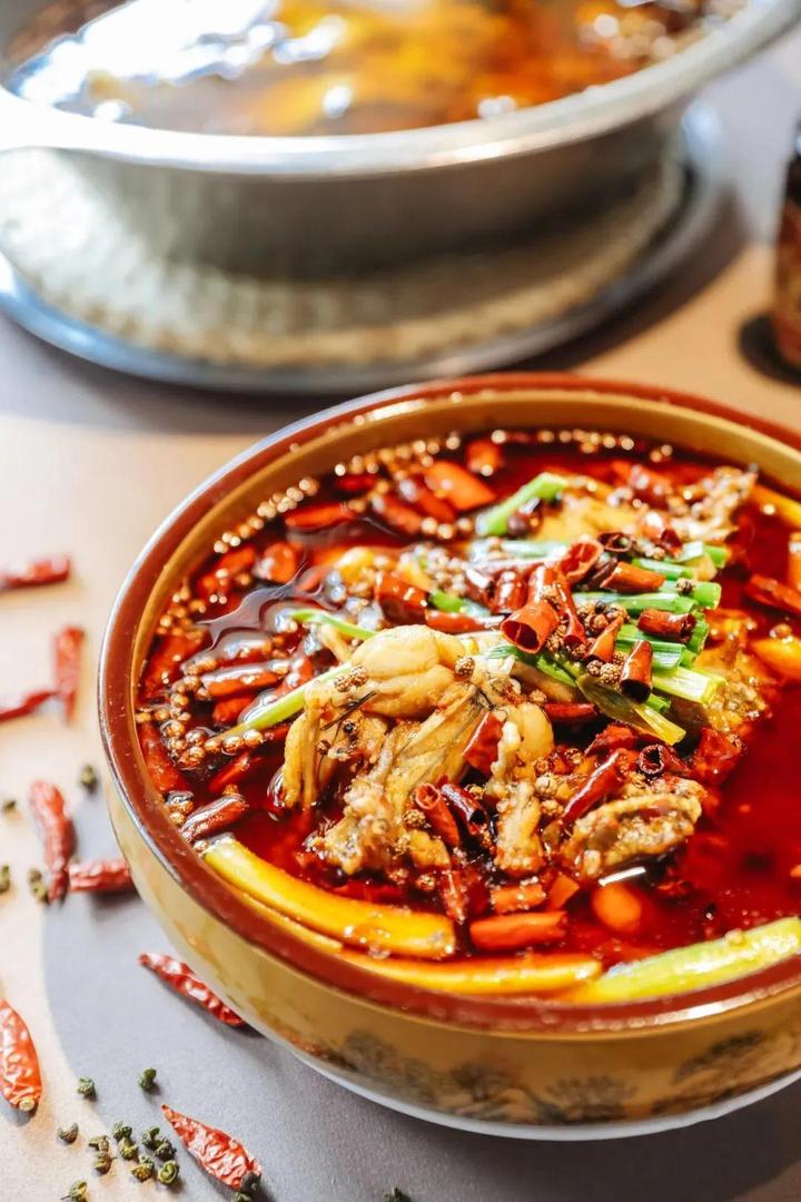 特色沸腾鱼川菜馆,杭州老字号美食川菜