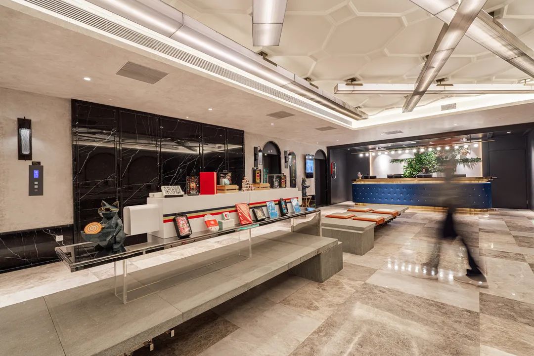 书香浸润心灵阅读感悟,书香酒店的独特氛围