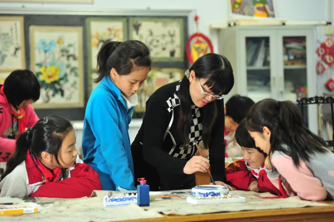 红领巾争章活动山东,少先队红领巾争章活动是什么