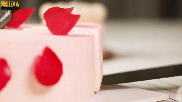 这个秋日「美心」开挂了！10款新品不出门也能吃