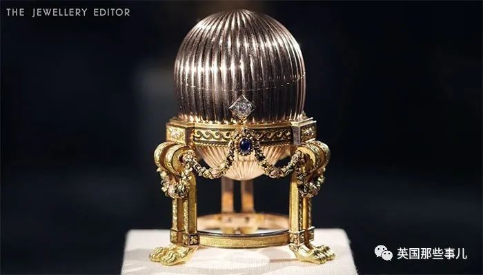 随手捡的东西居然那么值钱,随手捡到一个古董居然拍出天价