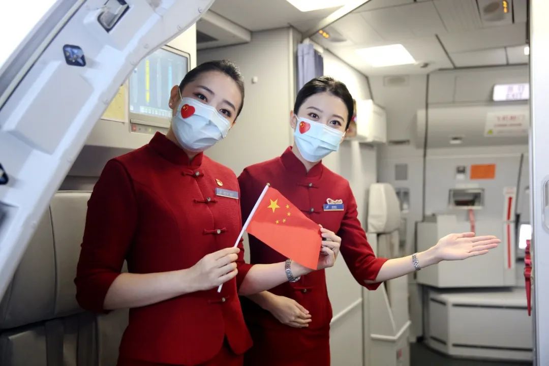 南航北京大兴中转过夜,南航365天视频