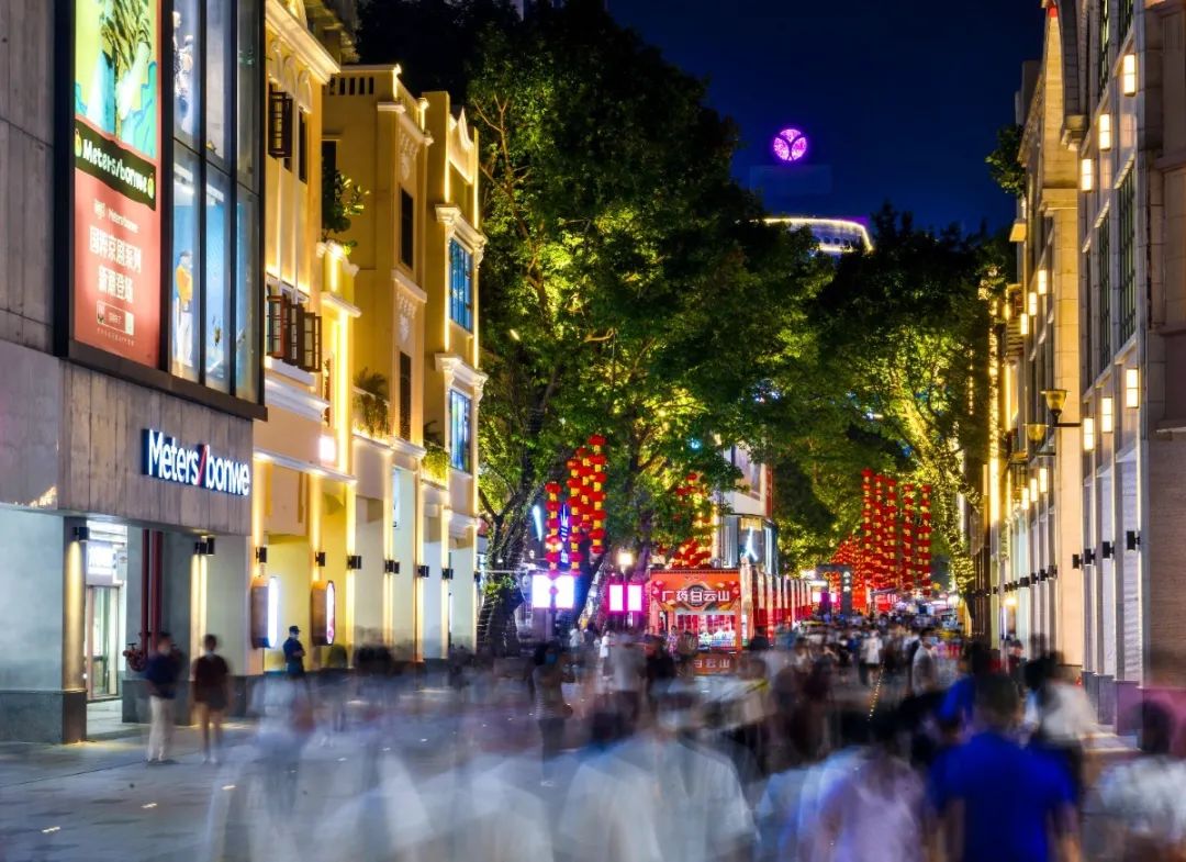 广百之夜北京路,广百百货北京路店广百之夜