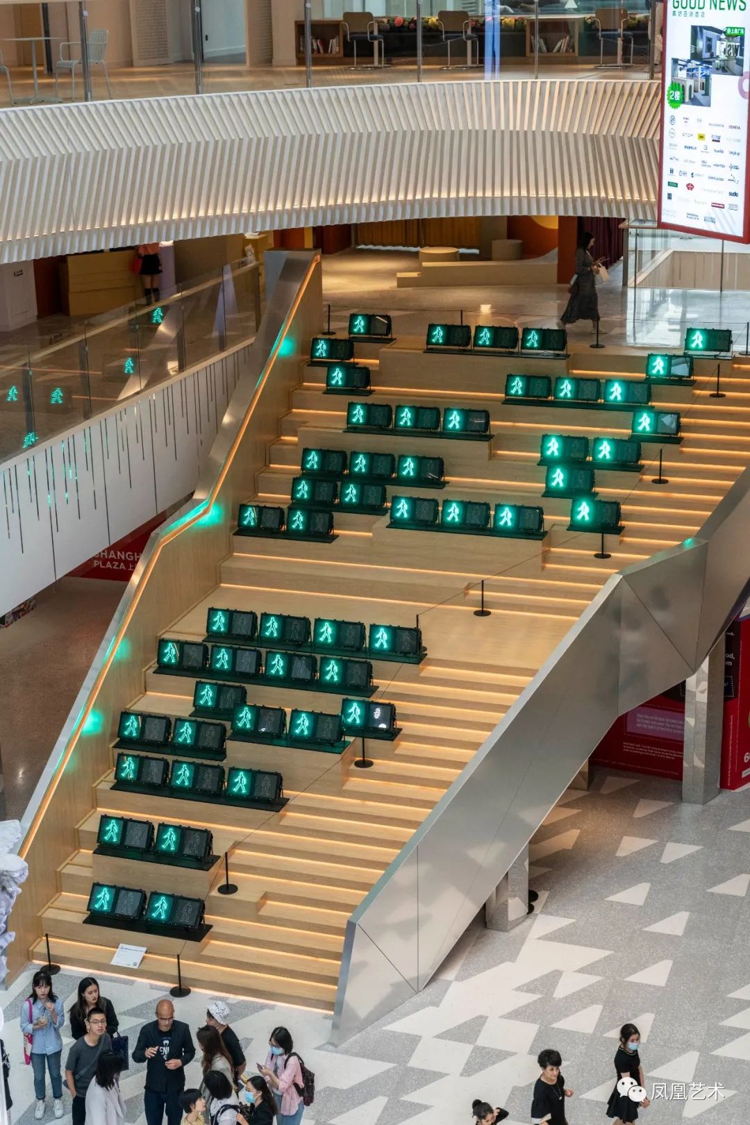 凤凰艺术2017上海,凤凰广场艺术中心