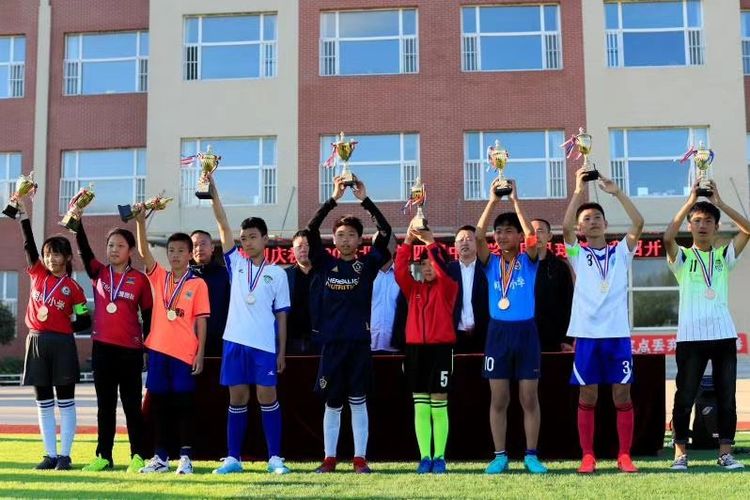 少年足球训练营招生网站,白城旋风少年足球俱乐部