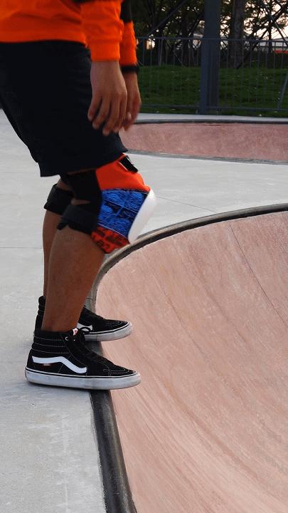 命硬可以不弯腰，但玩碗池得会正确「下跪」