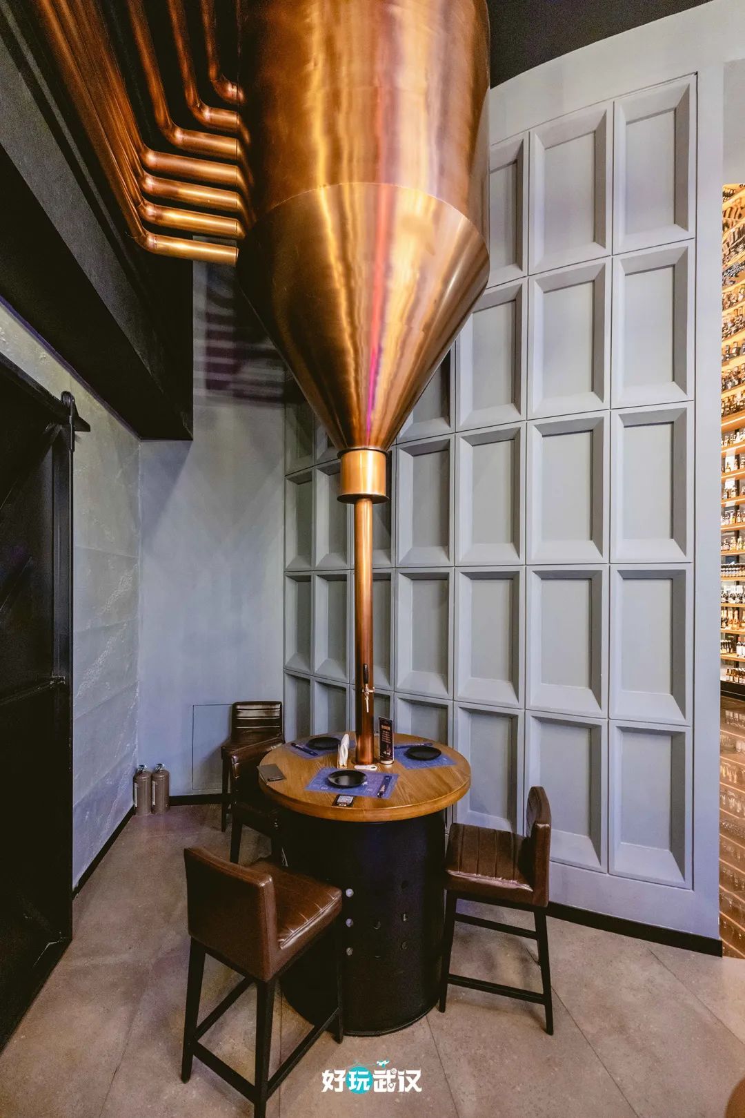 在光谷，我花了10个小时，喝了全世界的啤酒