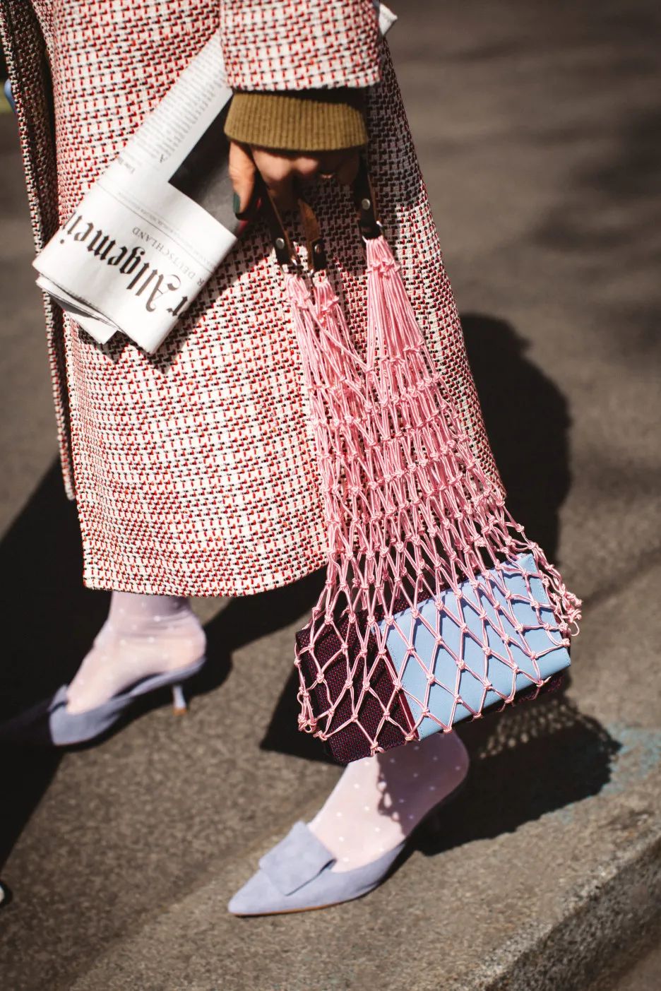 三天打鱼两天晒网｜八戒的珍珠汗衫又在时尚圈翻红了