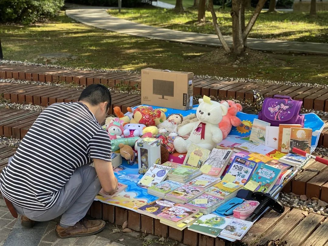 鍗楃爜澶磋矾鐢熸椿鏃ヨ,鍗楃爜澶磋閬撶殑鏃ヨ