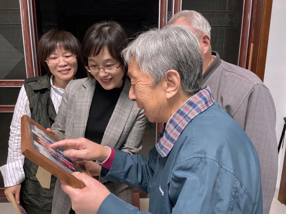 爱的陪伴不缺席图片,爱的陪伴从不缺席