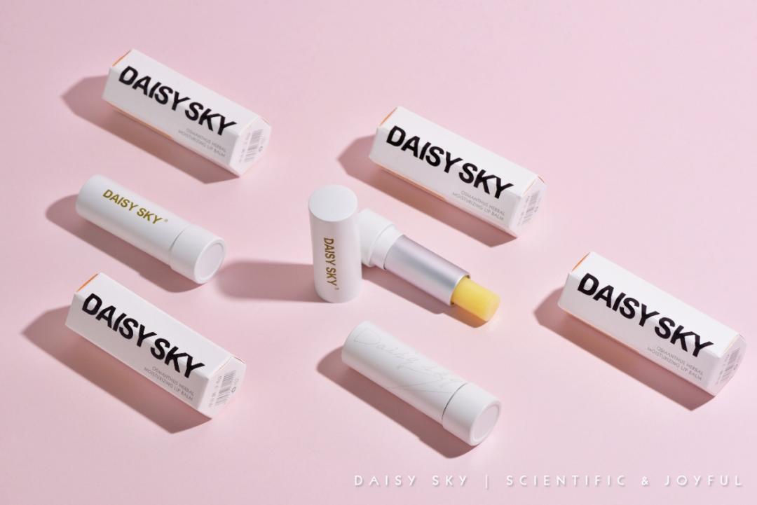 唇膏选不对有致癌风险,唇膏致癌真假