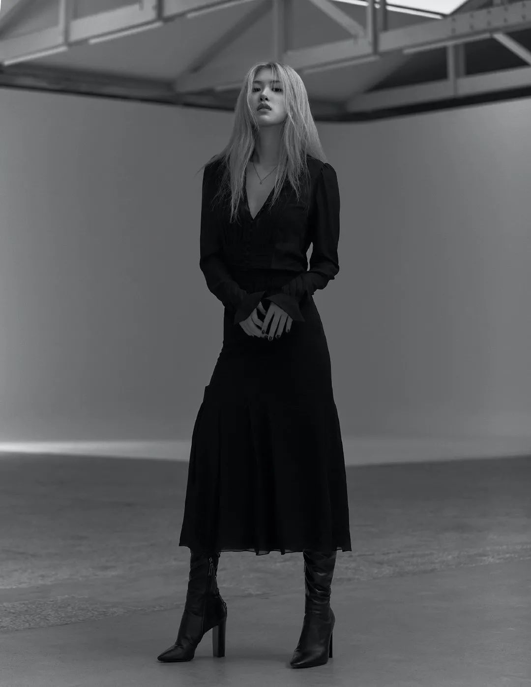 长靴显得格外霸气,霸气靴子男选择