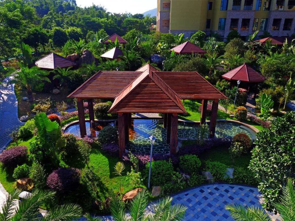 天冷就想泡温泉从化特色温泉盘点,广州增城碧桂园金叶子温泉团购