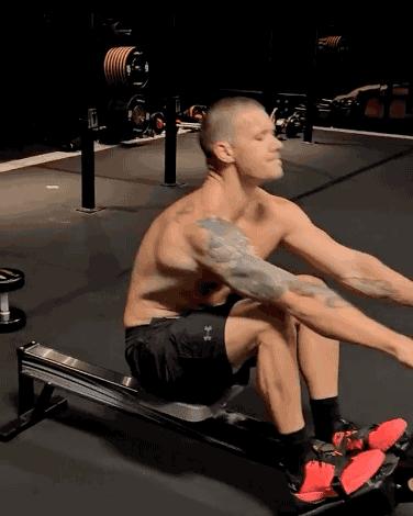 还在用洗面奶让你的脸越洗越白,还在用的洗面奶