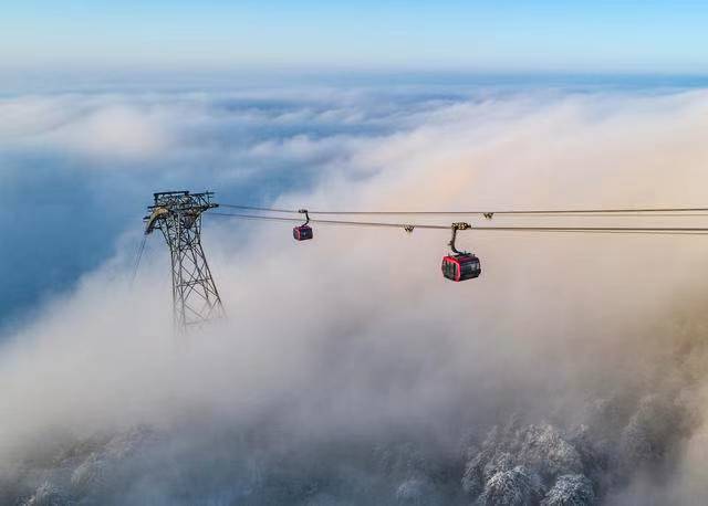 去庐山看雪可以徒步上去吗,庐山滑雪可以进去吗