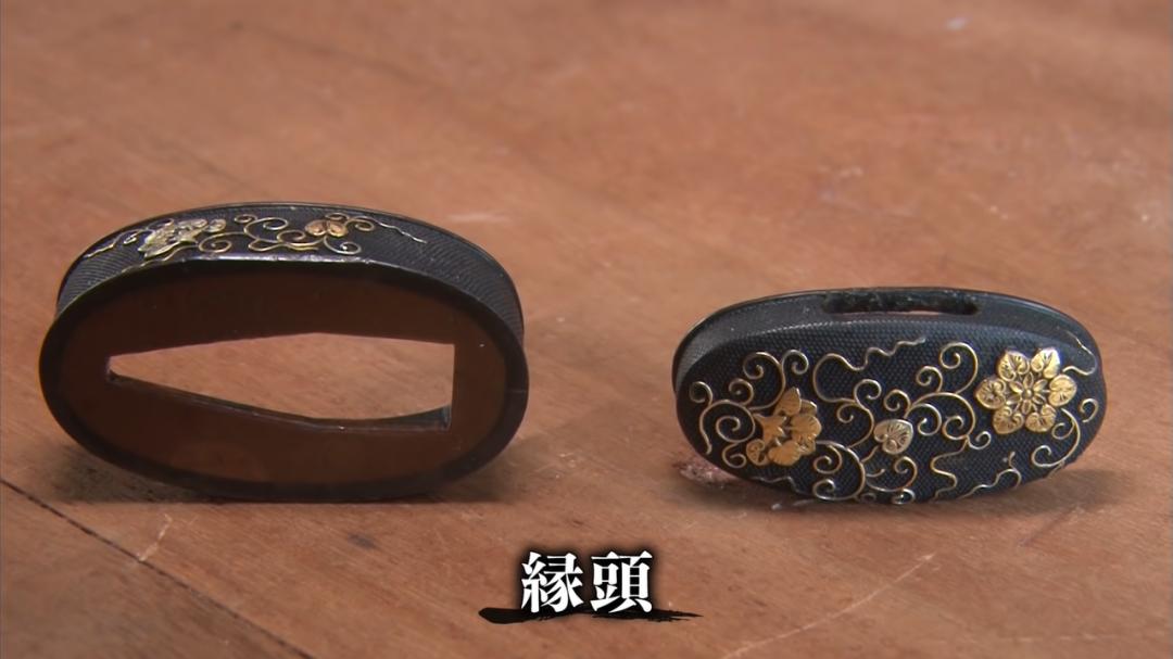 本人25岁做机械制造四年,日本小伙做了一把纸刀