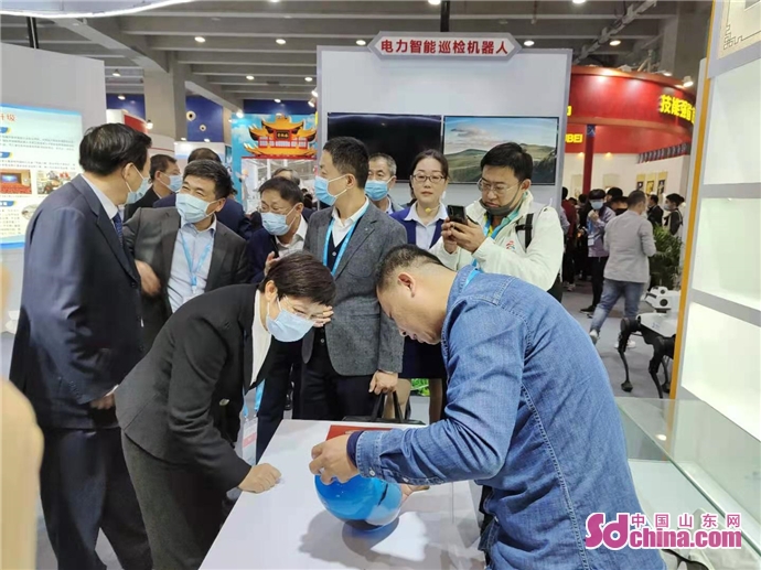 展示精湛技能展现时代风采——齐鲁首席技师王峰参加中国首届职业技能大赛载誉归来