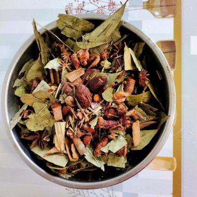 超好吃的火锅底料自制,自制好吃微辣的火锅底料推荐