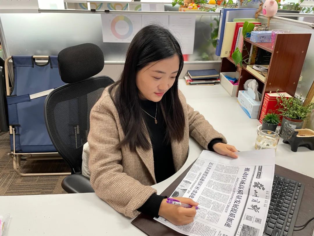 榜样8有哪些人,榜样八位优秀人物