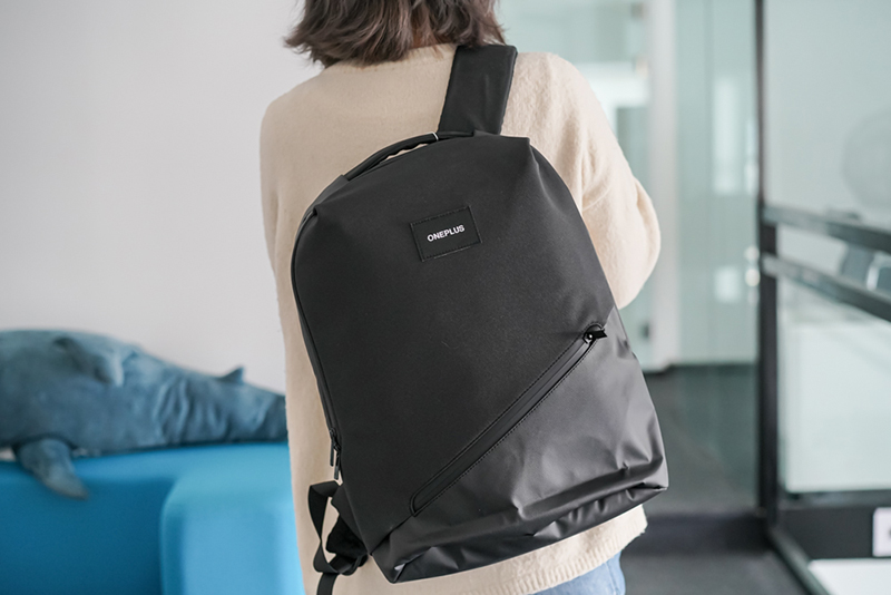 一加旅行者背包,一加城市旅行者背包