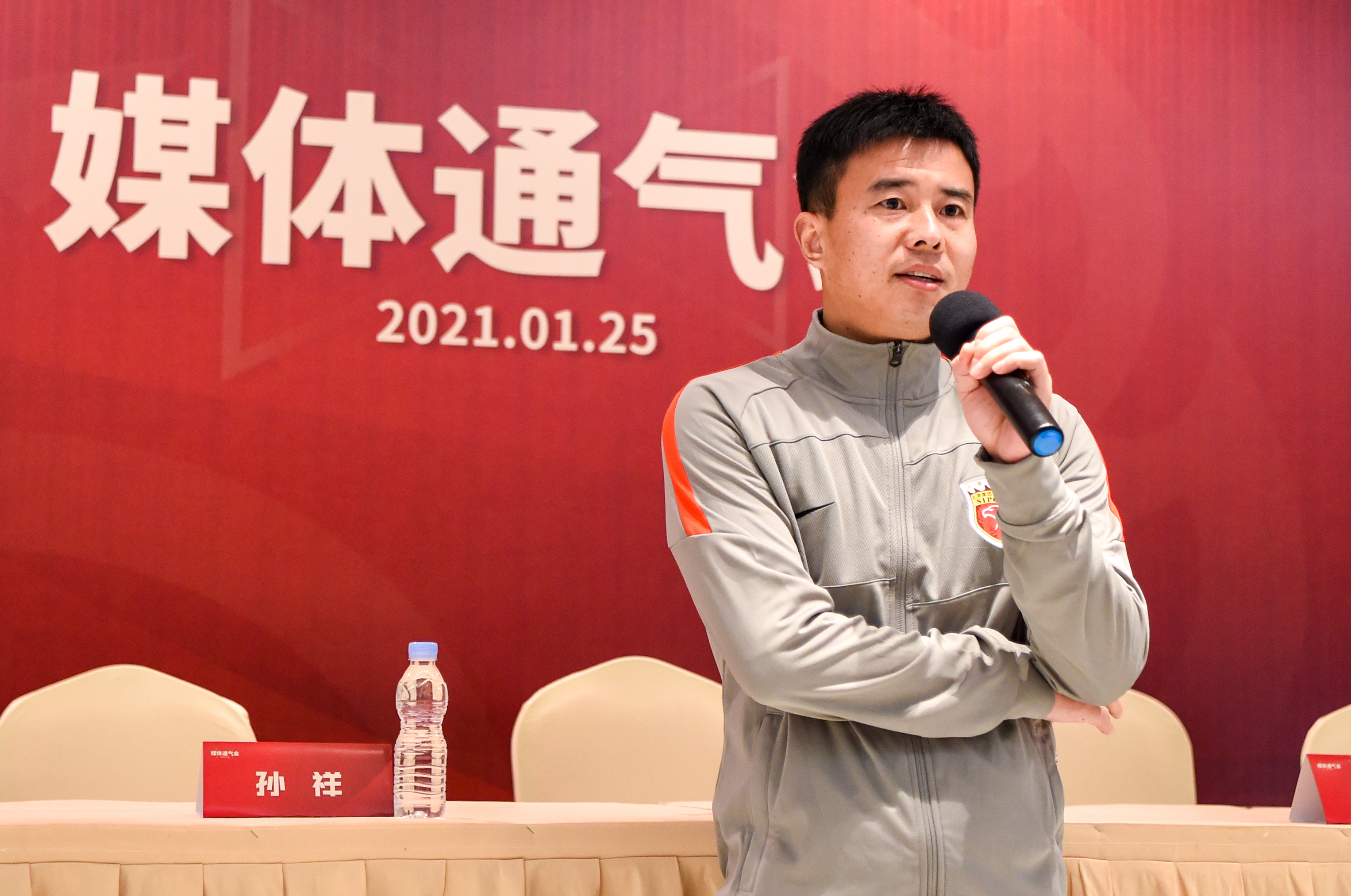 俱乐部文化特色,俱乐部主题分享