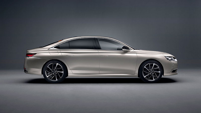 什么是轻奢生活,ds9驾乘感受