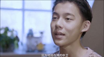 李嗣镕帅气视频,前国脚李明之子李嗣镕颜值