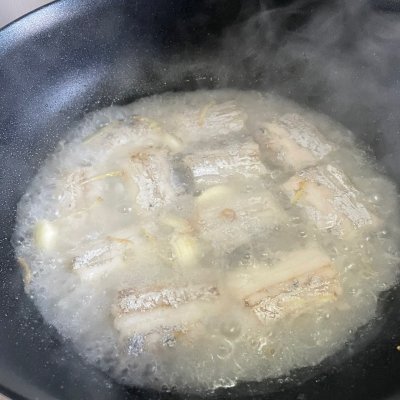 雪菜带鱼的正宗做法,雪里蕻烧带鱼