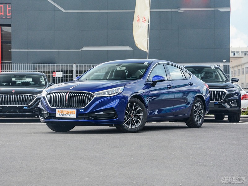 新款起亚嘉华实车曝光,2022丰田皇冠陆放豪华版图片