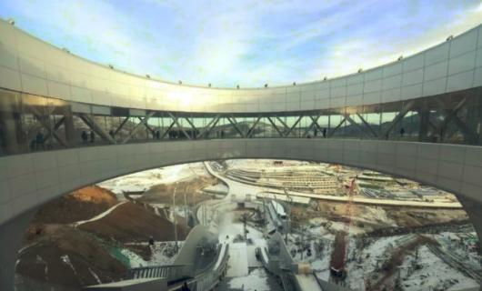 揭秘冬奥场馆体验普利司通冰锐客轮胎