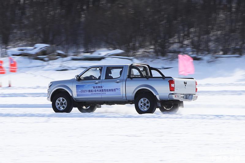 东风日产冰雪试驾视频,极寒天气越野车测试视频