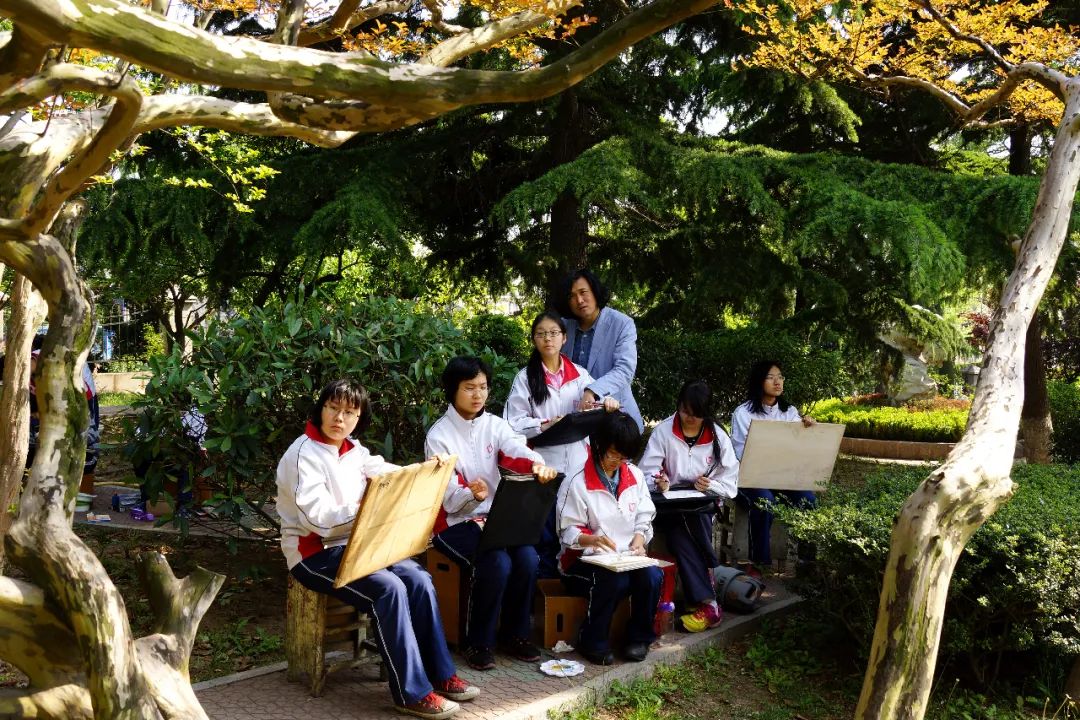 青岛十七中美术班近几年分数,青岛十七中美术班加分