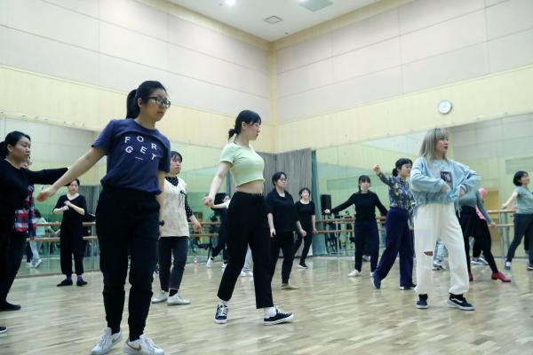 50秒抢光的木艺课在哪儿上?下半年又有6个区加入市民艺术夜校