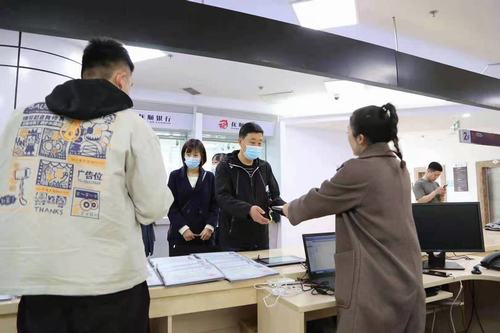 辽宁省4275人领到法律职业资格证因特殊原因暂未领取证书人员可走绿色通道