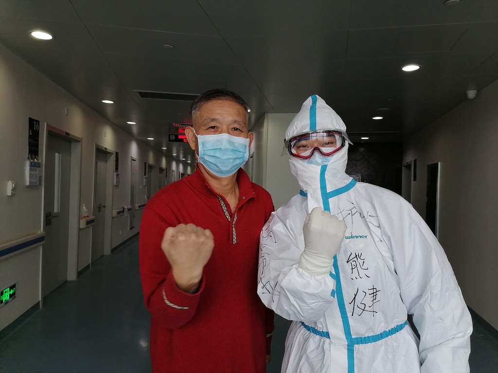 寻找“宝藏”男护士④|他是“超级奶爸”，也是四川省首个男护士组织发起人